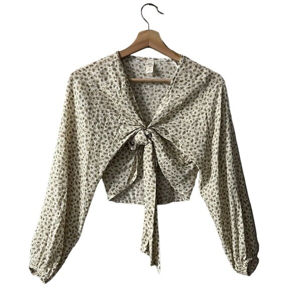 Lazy Sundays Crop Top Size Small Wrap Front Tie Wrap Floral Beige Green - Picture 2 of 8